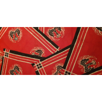 Rode stoffen batik servetten